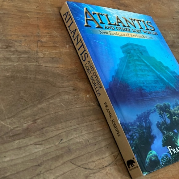 Atlantis and Other Lost Worlds by Frank Joseph - Coffee Table Book - Picture 4 of 16